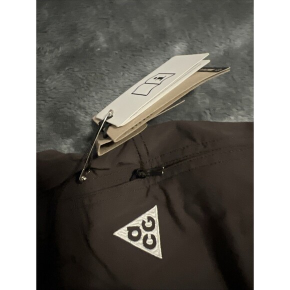 Nike ACG Smith Summit Cargo Pants Convert into Shorts Velvet Brown SAMPLE - Picture 5 of 9